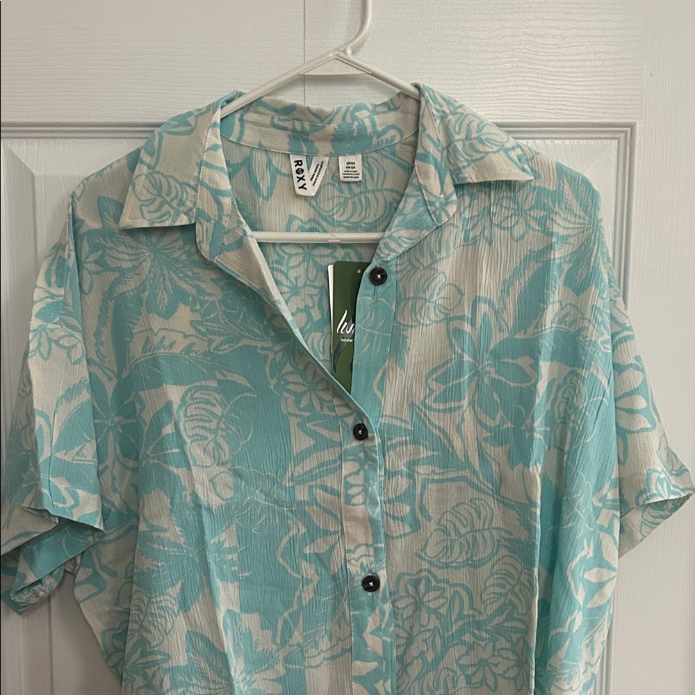 Roxy Turquoise and White Floral Shirt